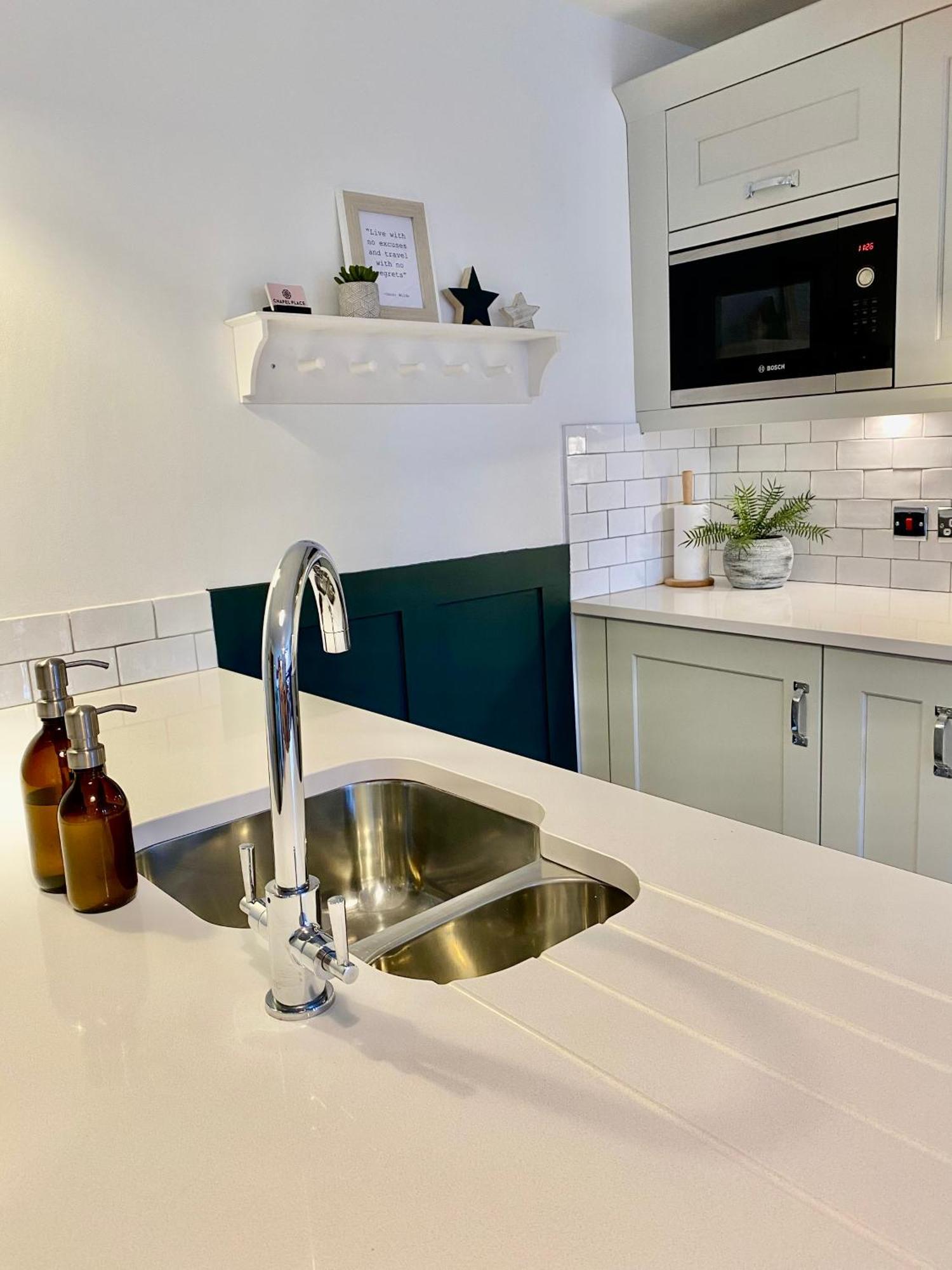 צ'סטר Boutique Chapel Apartment Within City Walls מראה חיצוני תמונה