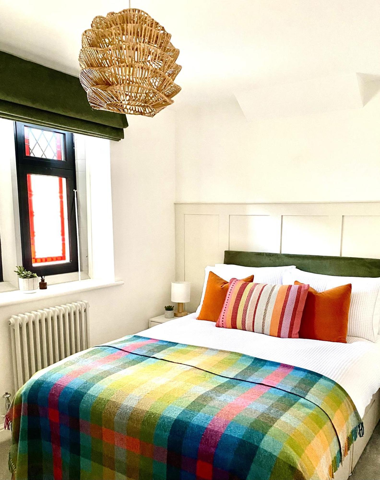 צ'סטר Boutique Chapel Apartment Within City Walls מראה חיצוני תמונה